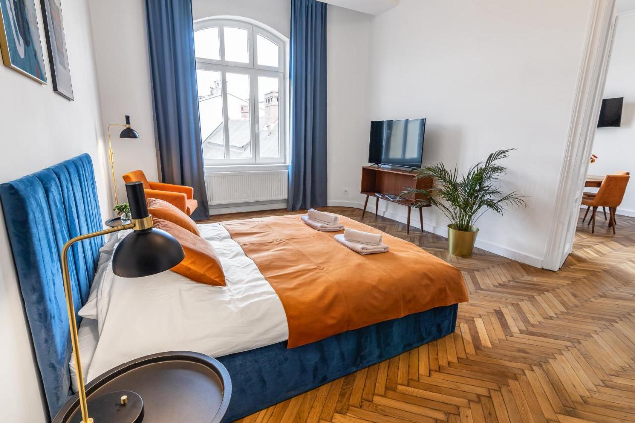 2Bcomfy - Barlickiego Lejlighed Bielsko-Biała Eksteriør billede
