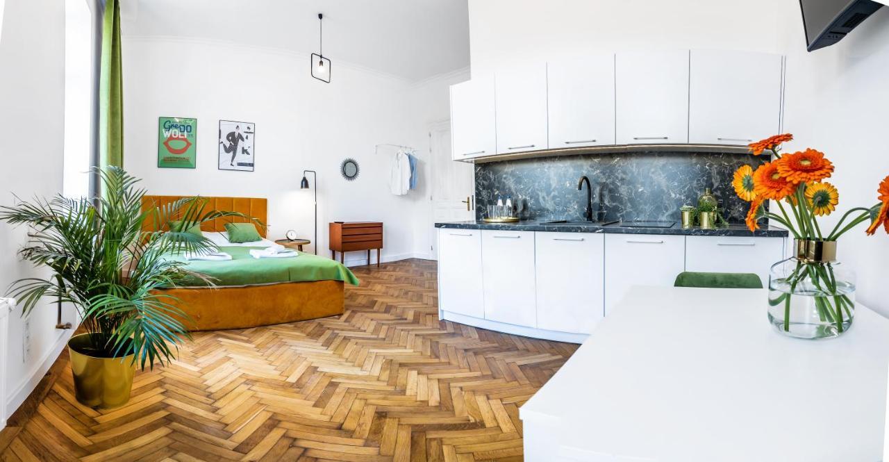 2Bcomfy - Barlickiego Lejlighed Bielsko-Biała Eksteriør billede