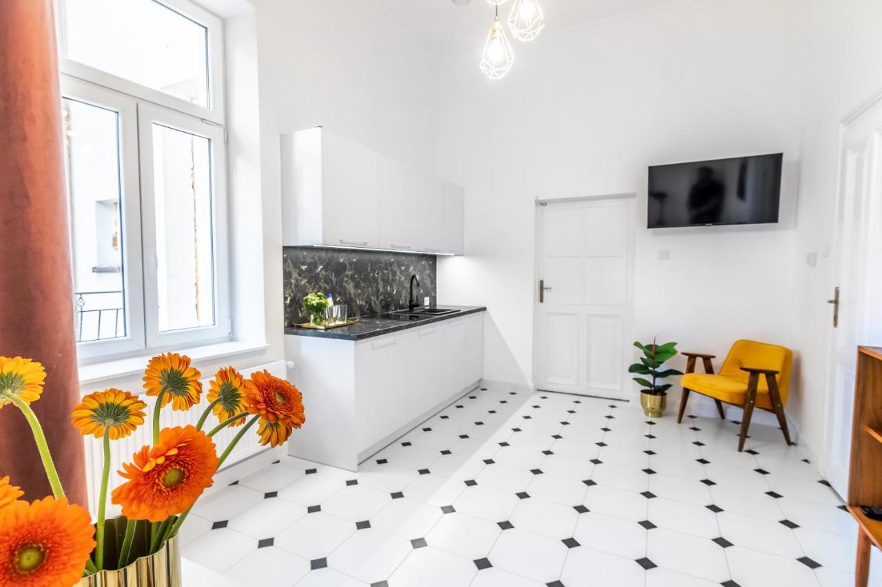 2Bcomfy - Barlickiego Lejlighed Bielsko-Biała Eksteriør billede